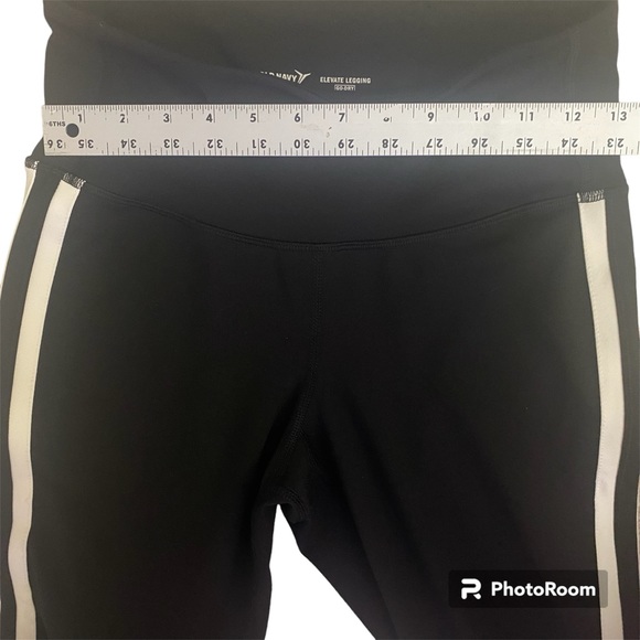 Old Navy Active Elevate Leggings Black Medium - Picture 6 of 9